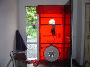 Porte soufflante blowerdoor pour test réalisé en fin de chantier sur maison neuve